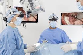 6 Ways an ENT Operating Microscope Can Improve Surgical Outcomes